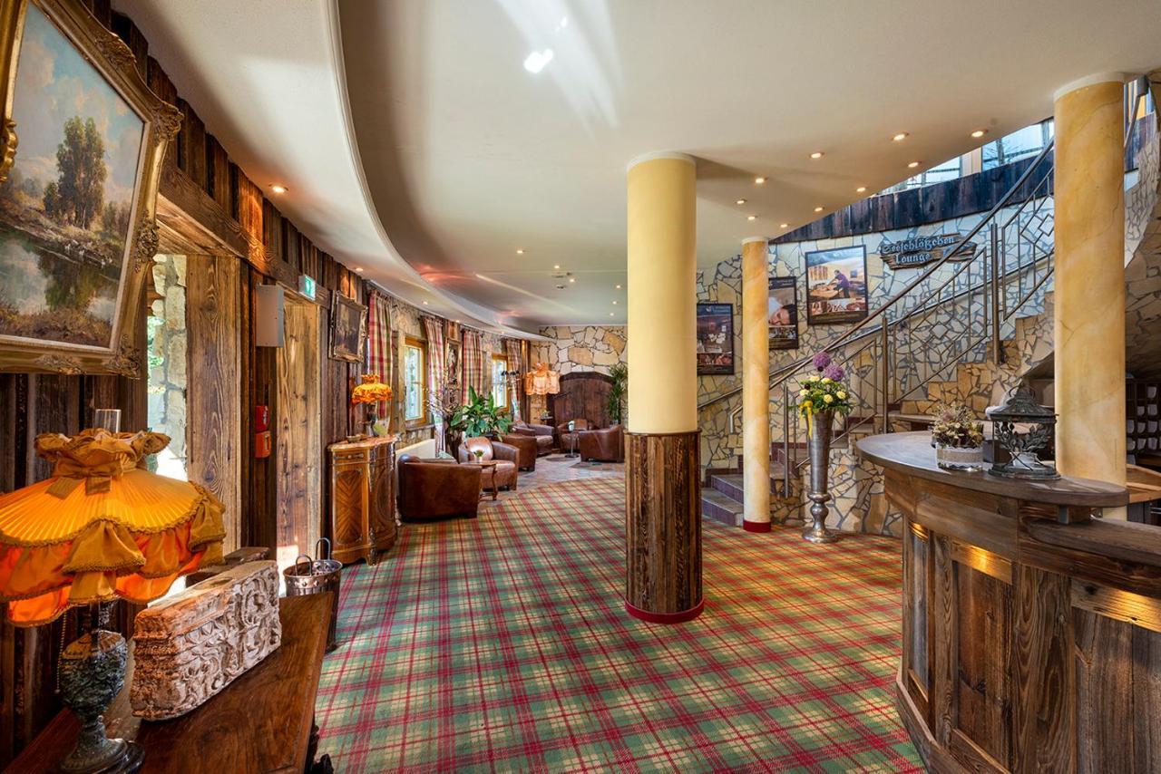 Wellnesshotel Seeschloesschen - Privat- Spa & Naturresort Зенфтенберг Экстерьер фото
