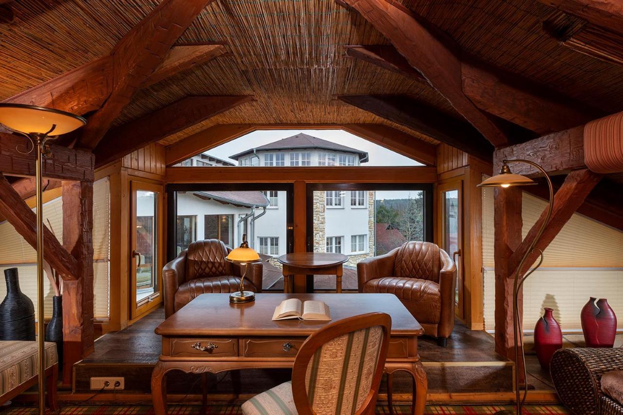 Wellnesshotel Seeschloesschen - Privat- Spa & Naturresort Зенфтенберг Экстерьер фото