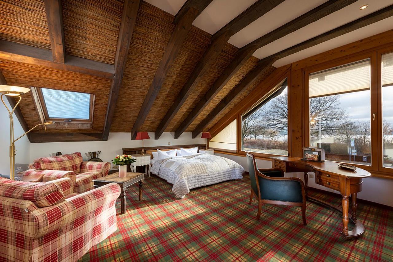Wellnesshotel Seeschloesschen - Privat- Spa & Naturresort Зенфтенберг Экстерьер фото