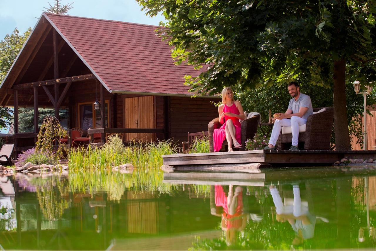 Wellnesshotel Seeschloesschen - Privat- Spa & Naturresort Зенфтенберг Экстерьер фото